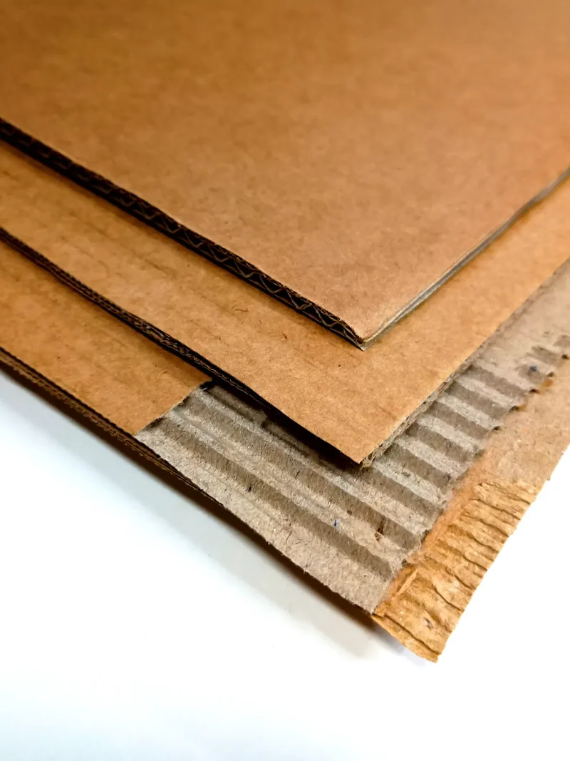 Chapa de Cartão micro canelado duplo Kraft, castanho 4mm